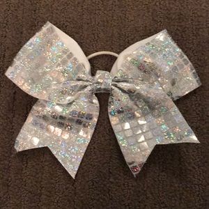 Cheer Bow
